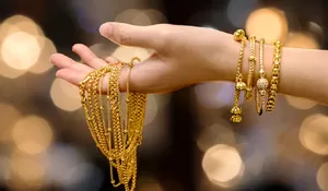 Harga Emas Perhiasan Hari ini, Rabu 10 Desember 2025: 24 Karat di Laku Emas Turun