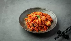 Suka Makan Kimchi? Olahan Sawi dengan Rasa Kecut dan Pedas Ini Ternyata Kaya Akan Manfaat untuk Kesehatan