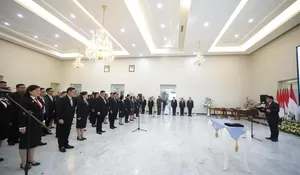 Lantik 62 Pejabat Eselon II, III, dan IV, Gubernur Yulius: Tunjukkan Kinerja Terbaik dan Profesional!