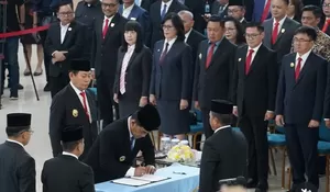 Tahlis Gallang Resmi Dilantik Jadi Sekprov Sulut, Bupati Joune Ganda Sampaikan Ucapan Selamat