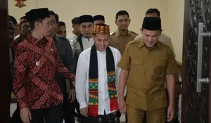 Habibi disambut bak pahlawan pulang dari medan perang