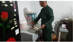 Ramadhan di Banda Aceh, begini resikonya jual nasi siang hari