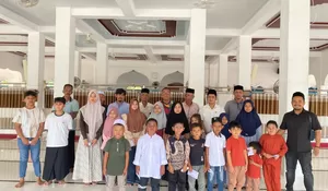 Ini sosok anggota DPRA salurkan seluruh gaji pokok untuk 1.000 anak yatim