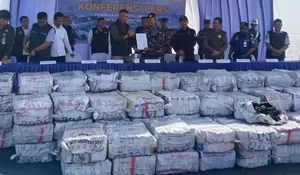 Gagalkan Penyelundupan 200 Ton Arang Bakau