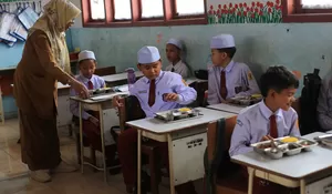 MBG Hari Pertama Sekolah Pascalebaran , Fokus Tingkatkan Kualitas 