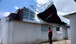 Puting beliung terjang huntara pengungsi di Bener Meriah