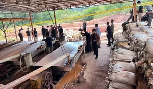 Polri bongkar penyelundupan Pasir Timah ke Malaysia, 7 tersangka diamankan