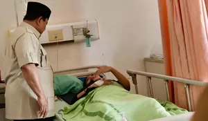 Presiden Prabowo Subianto Jenguk Korban Tabrakan Kereta Api