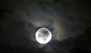 Ada Fenomena Blue Moon di langit Aceh