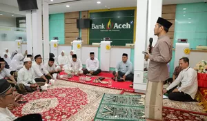 JCH penyetor biaya perjalanan haji lewat Bank Aceh Syariah di Peusijuk