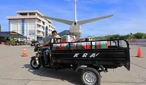 Pengangkutan Koper CJH Kloter-I Aceh