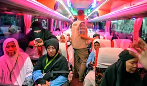 Wabup Aceh Besar Hantar Keberangkatan CJH di Masjid Sibreh