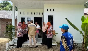 Mendukbangga serahkan rumah untuk keluarga berisiko stunting di Aceh Tenggara