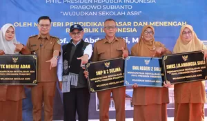 Pusat resmikan revitalisasi sekolah di Pidie