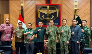Bupati Aceh Barat temui panglima Kopassus, ada sesuatu yang di bahas ?