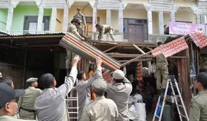 Pemkab Aceh Besar tertibkan lapak di Pasar Induk Lambaro