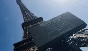 Menara Eiffel Paris kini tutup lebih awal, ada apa?