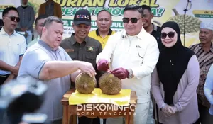 Kontes durian di Aceh Tenggara, jurinya dari Malaysia