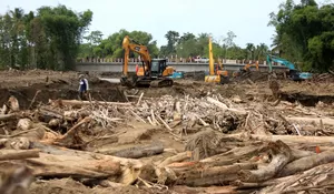 Jembatan Enang-Enang Bener Meriah swadaya masyarakat  selesai dibangun