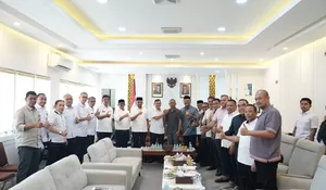 DPRA dan Wagub Aceh bahas percepata n Qanun APBA