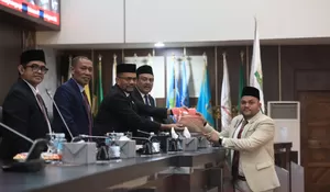DPRA terima pertanggungjawaban APBA 2025, tapi....