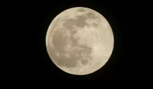 Lihat Fenomena Harvest Moon hiasi langit di Aceh 