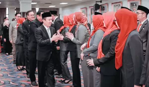 Sekdaprov Marindo Kurniawan Lantik 23 Pejabat Administrator dan 8 Pejabat Pengawas di Lingkungan Pemprov Lampung