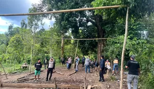 Polisi Bongkar dan Bakar Arena Sabung Ayam di Perbatasan Gantarang–Rilau Ale