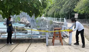 Polisi Pasang Garis Polisi di Lokasi Jatuhnya Pengunjung Wisata Appalarang