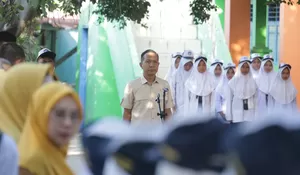 Pertama Masuk Sekolah, Syahruni Haris: Jadikan Sekolah Rumah Kedua