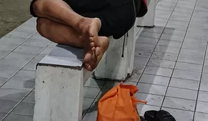 Jadwal Berubah Mendadak, Penumpang Feri di Pelabuhan Bajoe Terlantar Semalaman