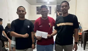Atlet HARLES-47 Juara 1 Turnamen Domino Kadin Bulukumba