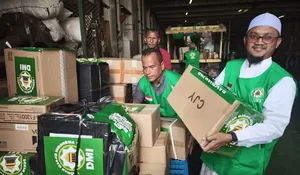 DMI Aceh Terima Bantuan Peralatan Ibadah untuk Masjid Terdampak Banjir