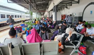 Barang-barang Ini Sering Ketinggalan di Kereta Saat Angkutan Nataru, Ini Imbauan KAI