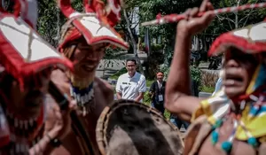 Menparekraf Sebut Gua Batu Cermin Destinasi Wisata Unggulan Sebelum ke TN Komodo