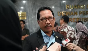 Benarkah Pendaftaran Capres dan Cawapres Dimajukan? Ini Penjelasan Komisi II