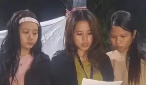 Viral Video Tiga Orang Wanita Sedang Cekoki Kucing dengan Miras