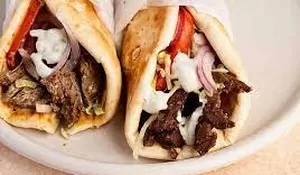 Gyros dan Fakta Menariknya!