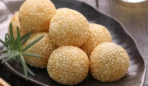 Kudapan Kelapa Favorit, Fakta Onde-Onde!