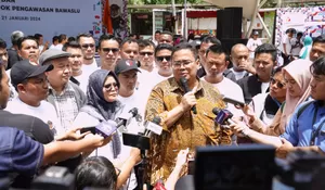 Bawaslu Minta Parpol dan Tim Sukses Capres Pastikan Posisi APK Tidak Bahayakan Warga