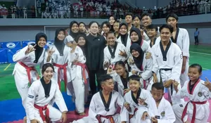 Puan Resmikan GOR Bung Karno di Sukoharjo