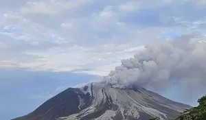 Gunung Ruang Erupsi, Hampir 6.500 Warga Mengungsi
