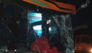 Bus Suporter Persebaya Diserang di Tol Japek, Polisi Lakukan Pengawalan Ketat