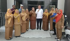 Disdik Bekasi Tinjau Pelaksanaan TKA Berbasis Komputer di SMPN 6 Tambun Utara