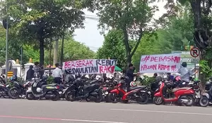 Sidang Demo Agustus 2025 di PN Solo Diwarnai Aksi Solidaritas Massa