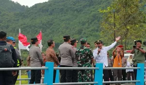 Kades Cucukan Klaten Apresiasi Peran Polri, Jembatan Penghubung Antar Desa Kini Kembali Aktif