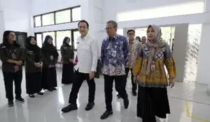 Wamen LH Dorong Sekolah Rakyat 17 Surakarta Raih Predikat Sekolah Adiwiyata