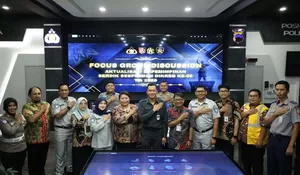 Peserta Didik Sespimen ke-66 Gelar FGD Bersama 5 Pilar, Bahas Penanganan Laka Lantas di Polresta Surakarta