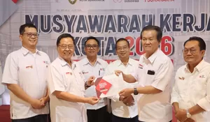 Selamat! Sumartono Hadinoto Resmi Pimpin PMI Kota Surakarta Periode 2026–2031