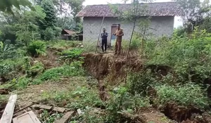 Tanah Bergerak Sejak 2025, Puluhan Rumah di Desa Sambi Sragen Rusak